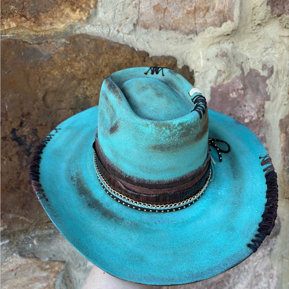 New Small Rockin C Hand Painted & Burned hat